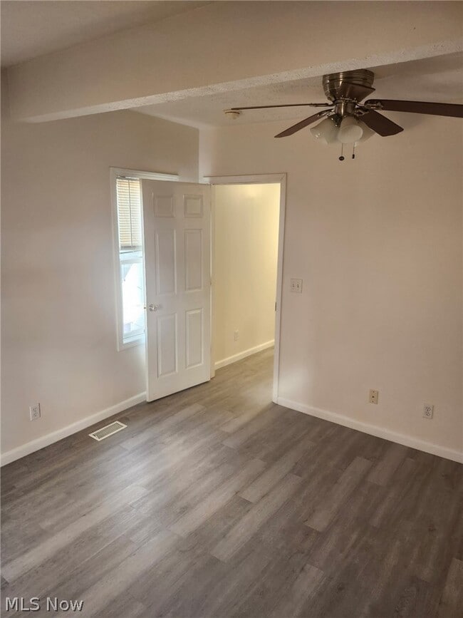 Building Photo - 12224 Fairview Ct