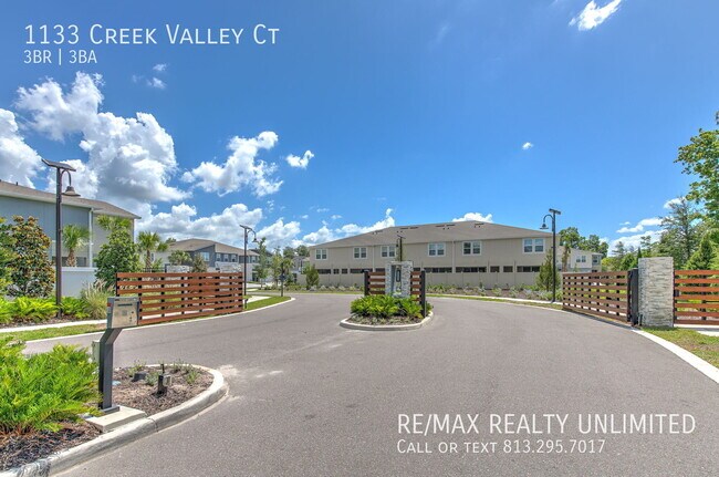 Building Photo - 1133 Crk Vly Ct