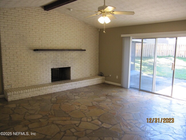 Building Photo - 1064 Kimberly Ct