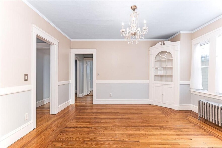 Building Photo - 30 Taft Ave