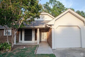 Building Photo - 212 Joshua St