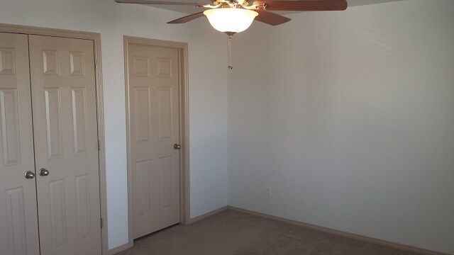 Building Photo - Cute Townhouse for Rent in Harrisville