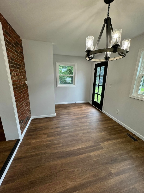 Building Photo - 306 Edgewood Ave