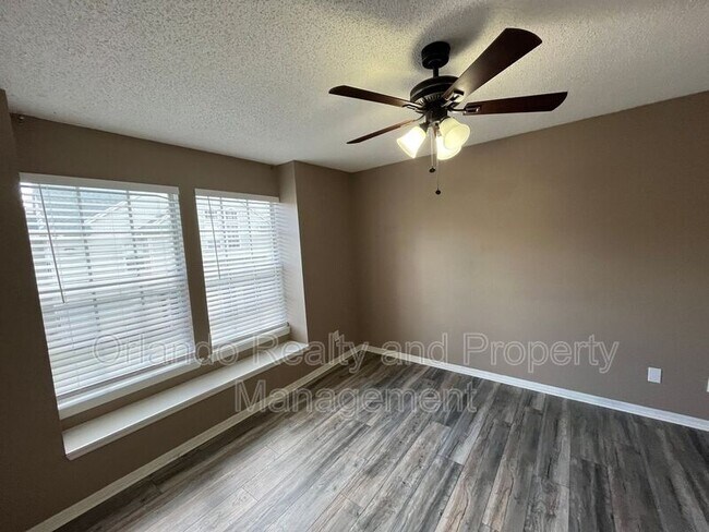 Building Photo - 6088 Westgate Dr