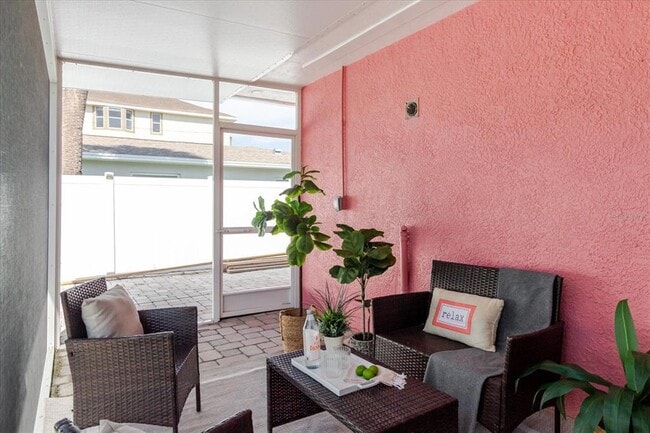 Building Photo - 411 87th Ave