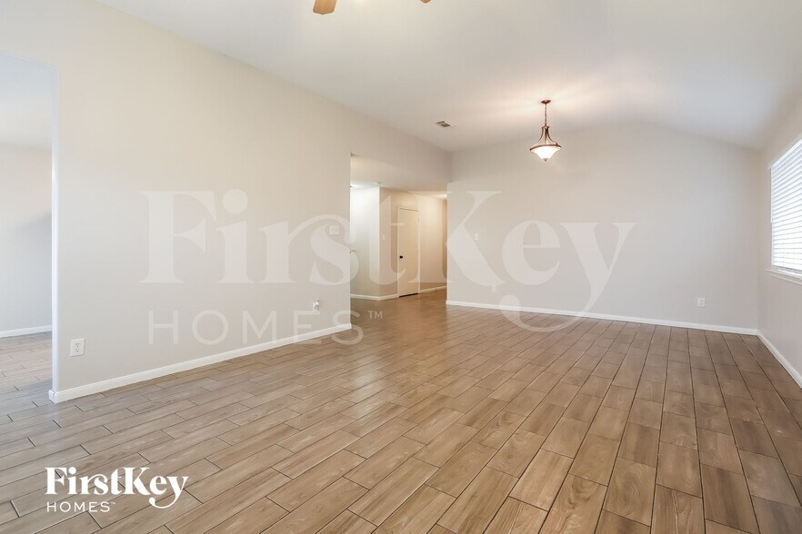 Building Photo - 8607 Sorrel Meadows Dr