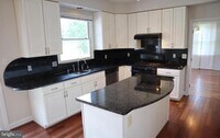 Building Photo - 17105 Thatcher Ct