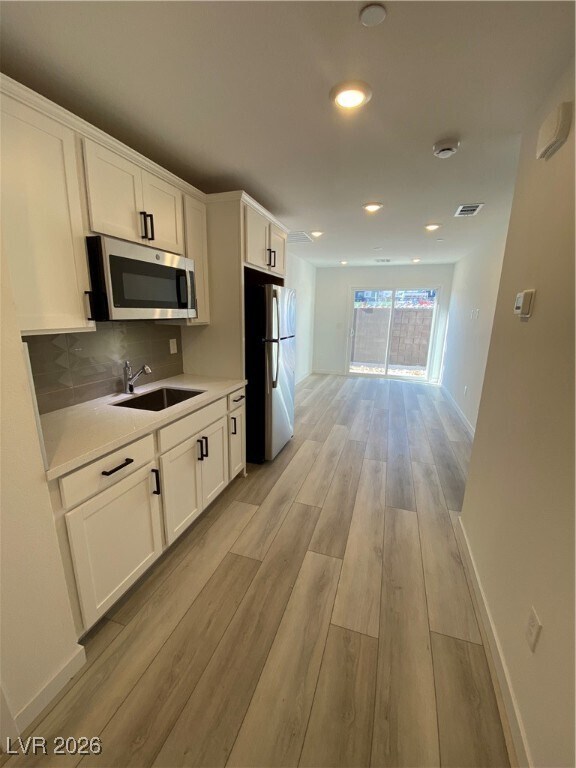 Building Photo - 9215 Sky Pointe Dr