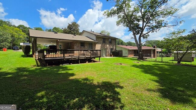 Building Photo - 715 Barnesdale Dr