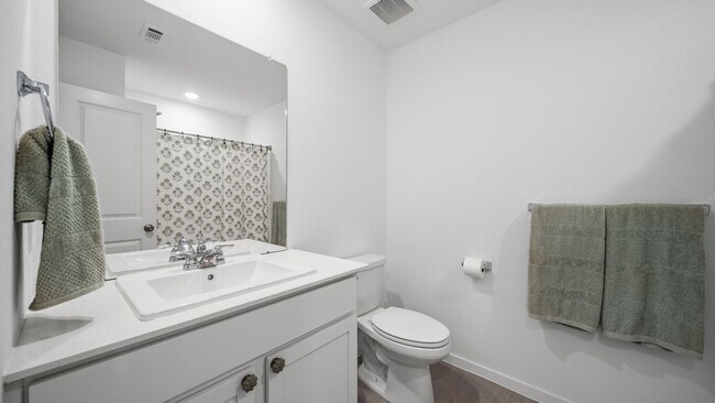 Building Photo - 14974 N Ascot Bend Cir