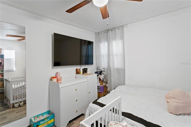 Building Photo - 487 89th Ave N