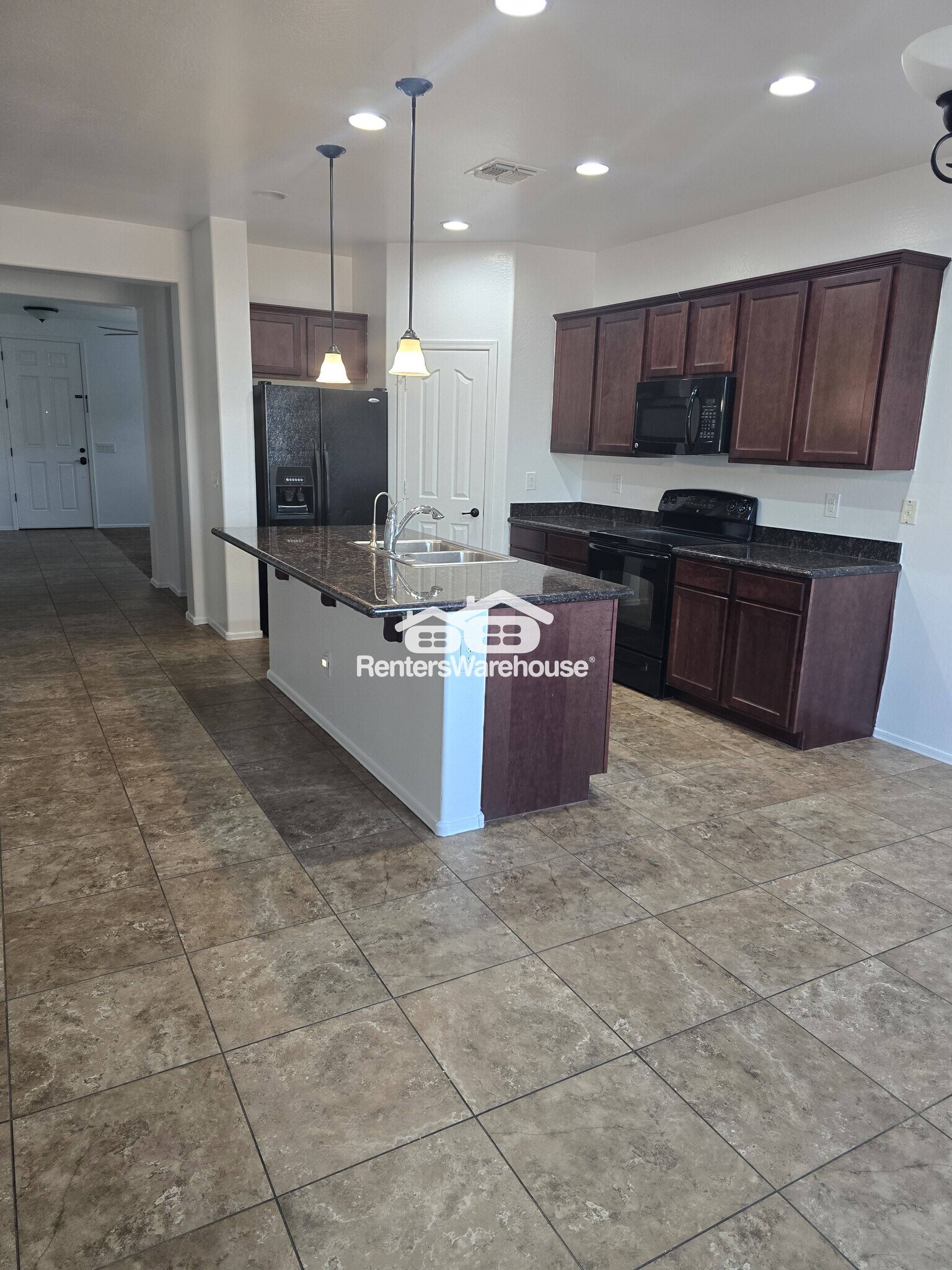 Building Photo - 5545 W Buckskin Trail