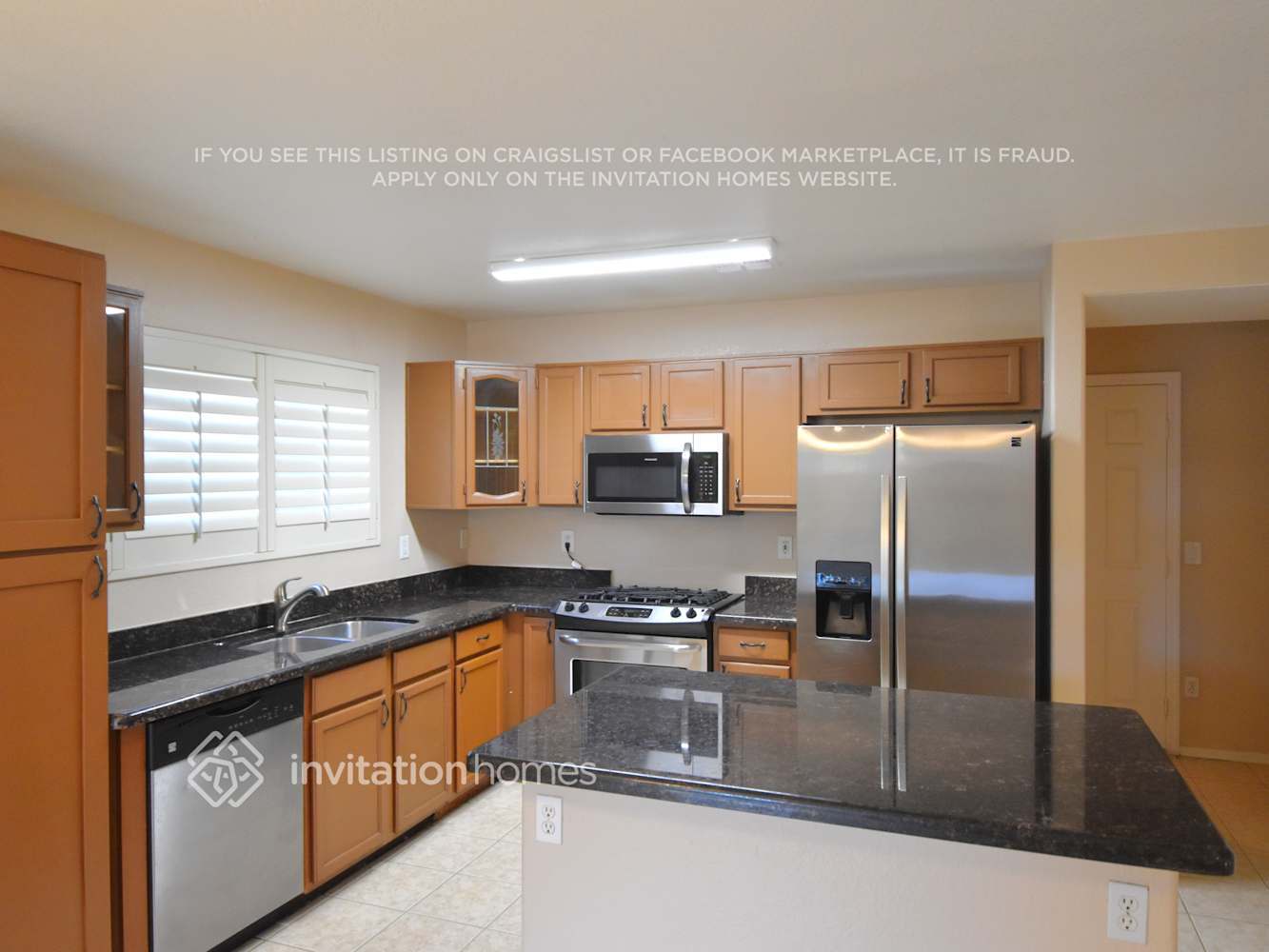 Building Photo - 6062 S Bell Pl