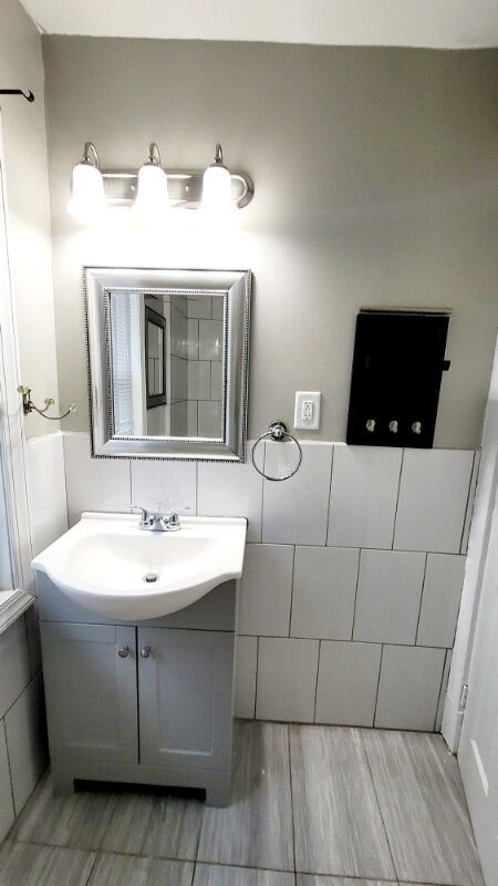 Building Photo - 38 E 32nd St