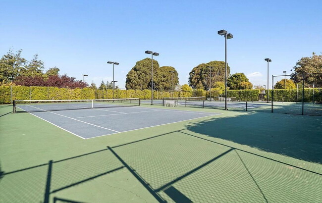 Building Photo - 1 bedroom plus loft features a functional floorplan with high ceilings