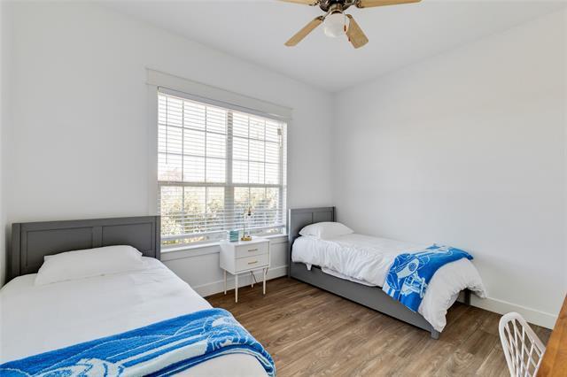 Building Photo - 1399 E Highland Rd