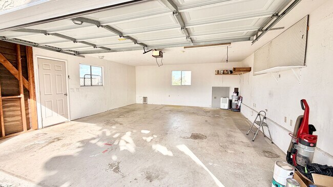 Building Photo - Beautiful Craftsman-style Home with fenced yard space, detached garage and additional parking in ...