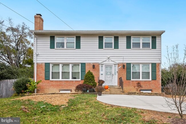 Building Photo - 8728 Old Courthouse Rd