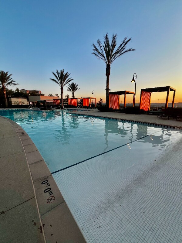 Building Photo - 279 Carmona