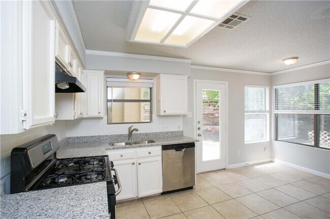 Building Photo - 5401 Loadstone Cove