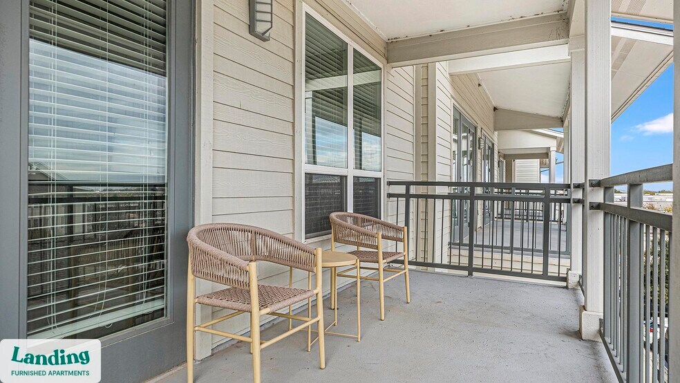 Building Photo - 4300 Cromwell Dr