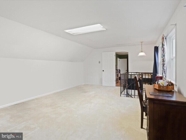 Building Photo - 5512 Dunsmore Rd