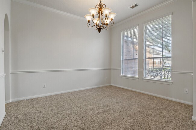 Building Photo - 2126 Fortuna Bella Dr