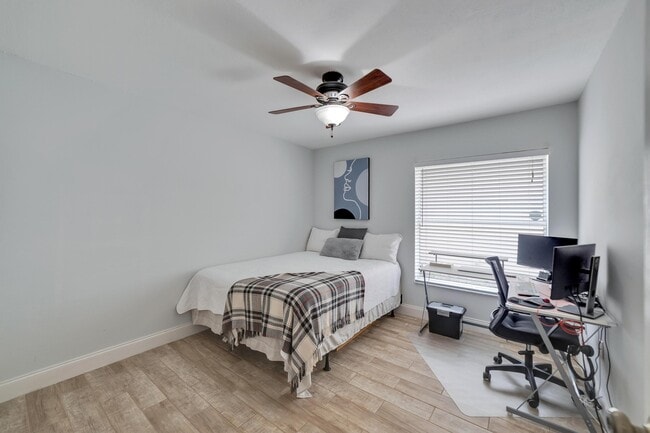 Building Photo - 13731 Tramore Dr