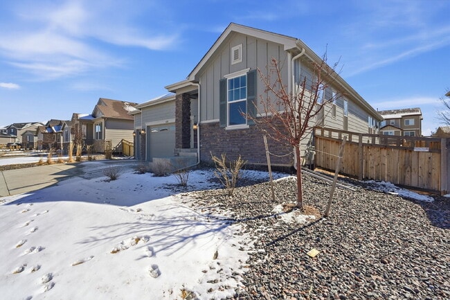 Building Photo - $3,240.95, $300 off the first month's rent, 3 Beds - 2 Bath, Single Family Home in Dacono with 3-...