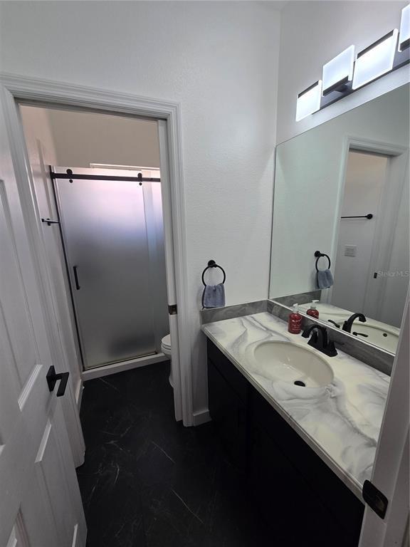 Building Photo - 8111 Santa Rosa Ct