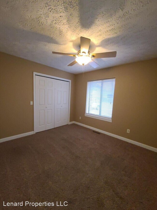 Building Photo - 5 br, 3 bath House - 204 Wildwood Ave,