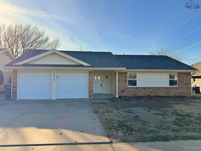 Building Photo - 4834 Matterhorn Dr