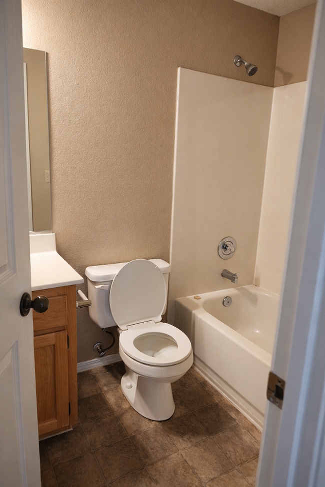 Building Photo - Carson City Home For Lease