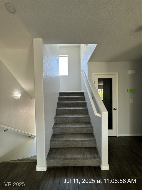 Building Photo - 10838 Faulkner Run Ave