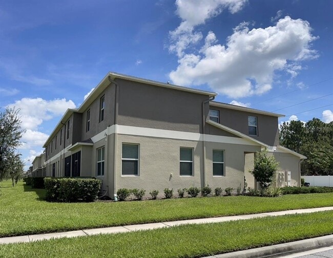 Building Photo - 15246 Harrington Cove Dr
