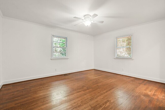 Building Photo - 1209 Roosevelt Dr