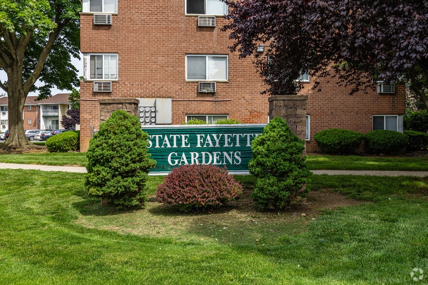 Primary Photo - State Fayette Gardens