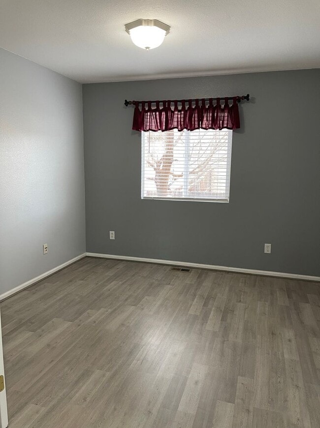 Building Photo - Stucco Rancher on Meadowbrook