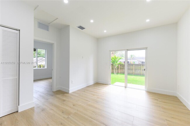 Building Photo - 1864 NW 91st St