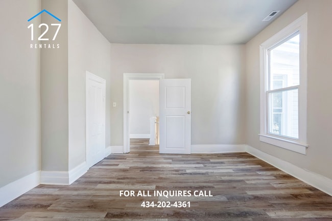 Building Photo - Modern Comfort Meets Prime Convenience - 3BR/2BA in Lynchburg!