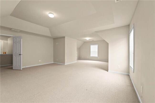 Building Photo - 5351 Heyward Pl SW