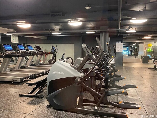 Gym - 555 4th St