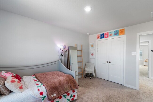 Building Photo - 123 Alset Dr