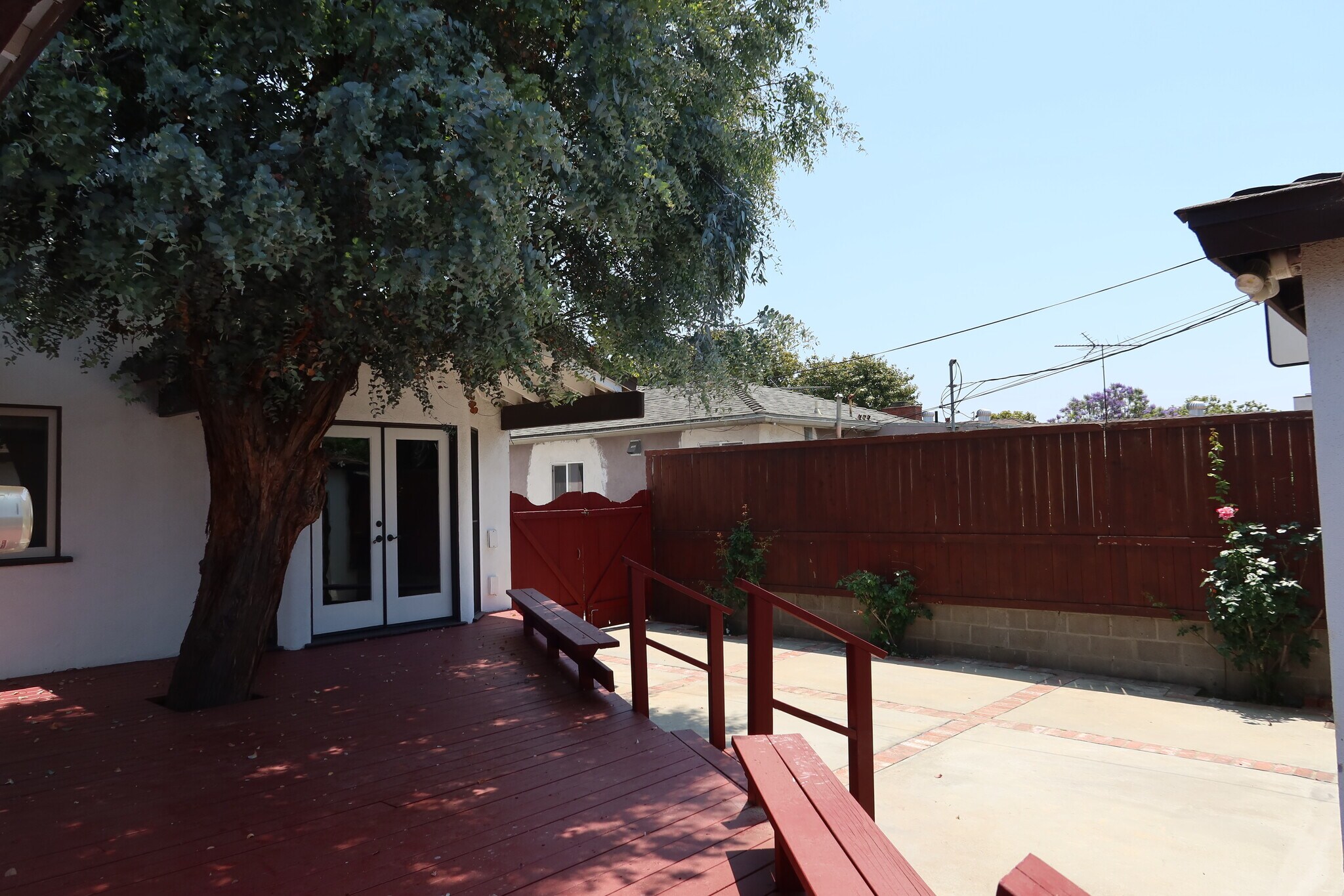 Building Photo - 2821 Tilden Ave
