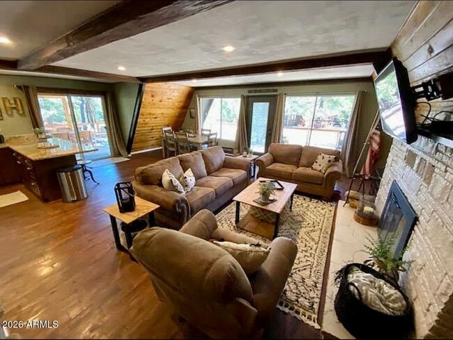 Building Photo - 17455 Big Sky Dr