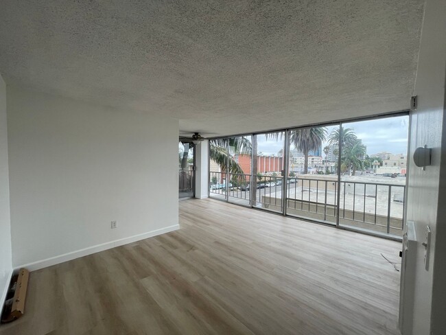 Building Photo - Available now! For Rent: Stunning Renovate...