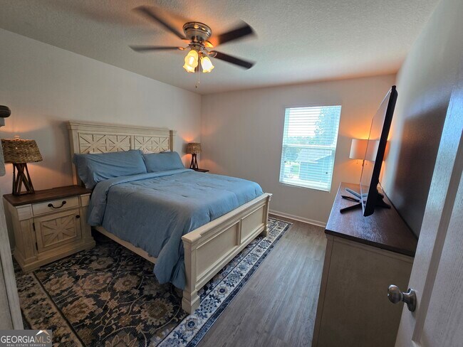 Building Photo - 101 Cedar Breeze Dr