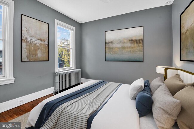 Building Photo - 216 N St NW