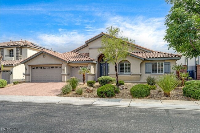 Building Photo - 8031 Pavarotti Ave