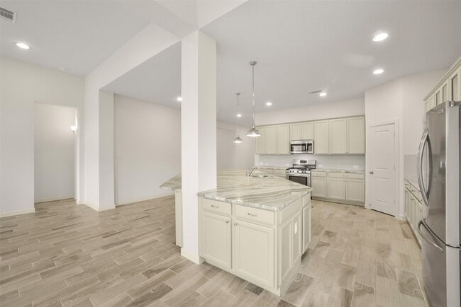 Building Photo - 139 Trillium Pk Lp